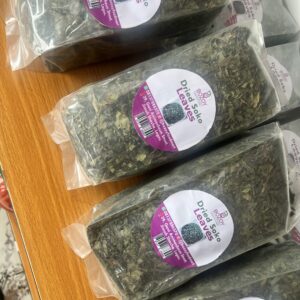 Dehydrated shoko leaves