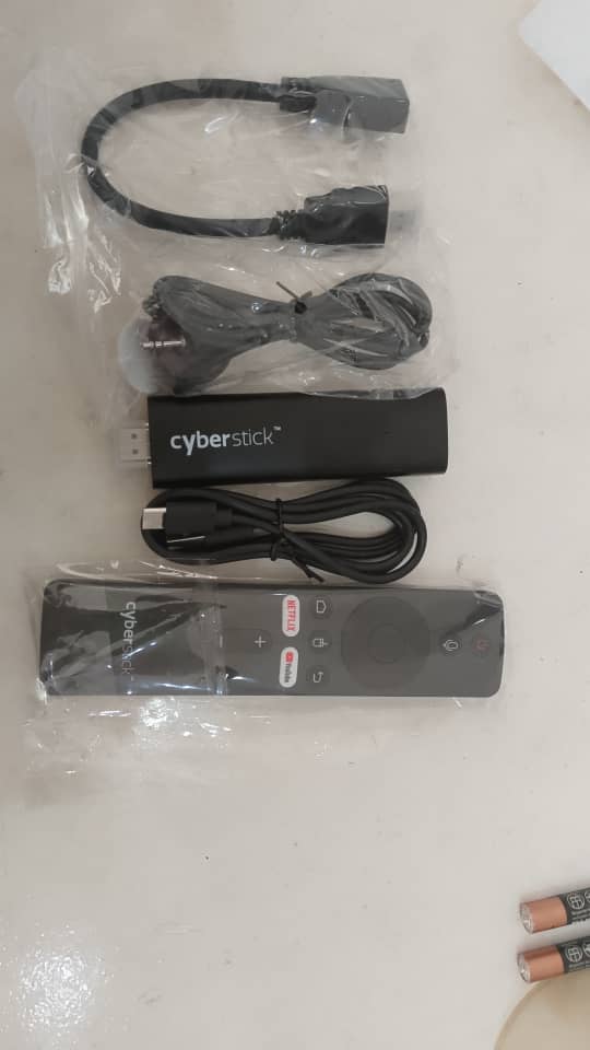 Cyberstick .Turn your TV into a smart tv